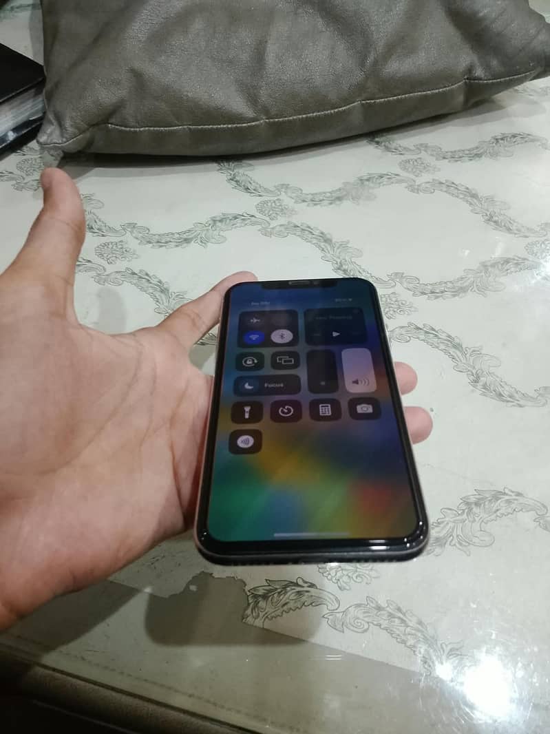 Apple iPhone X 9
