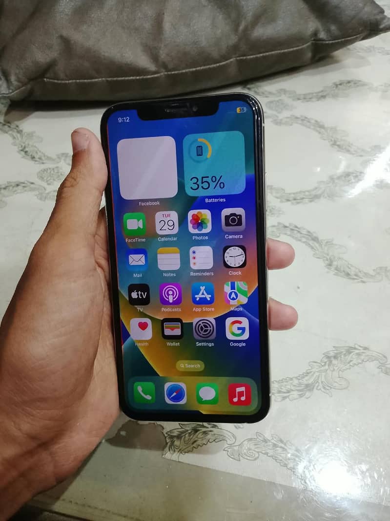 Apple iPhone X 10