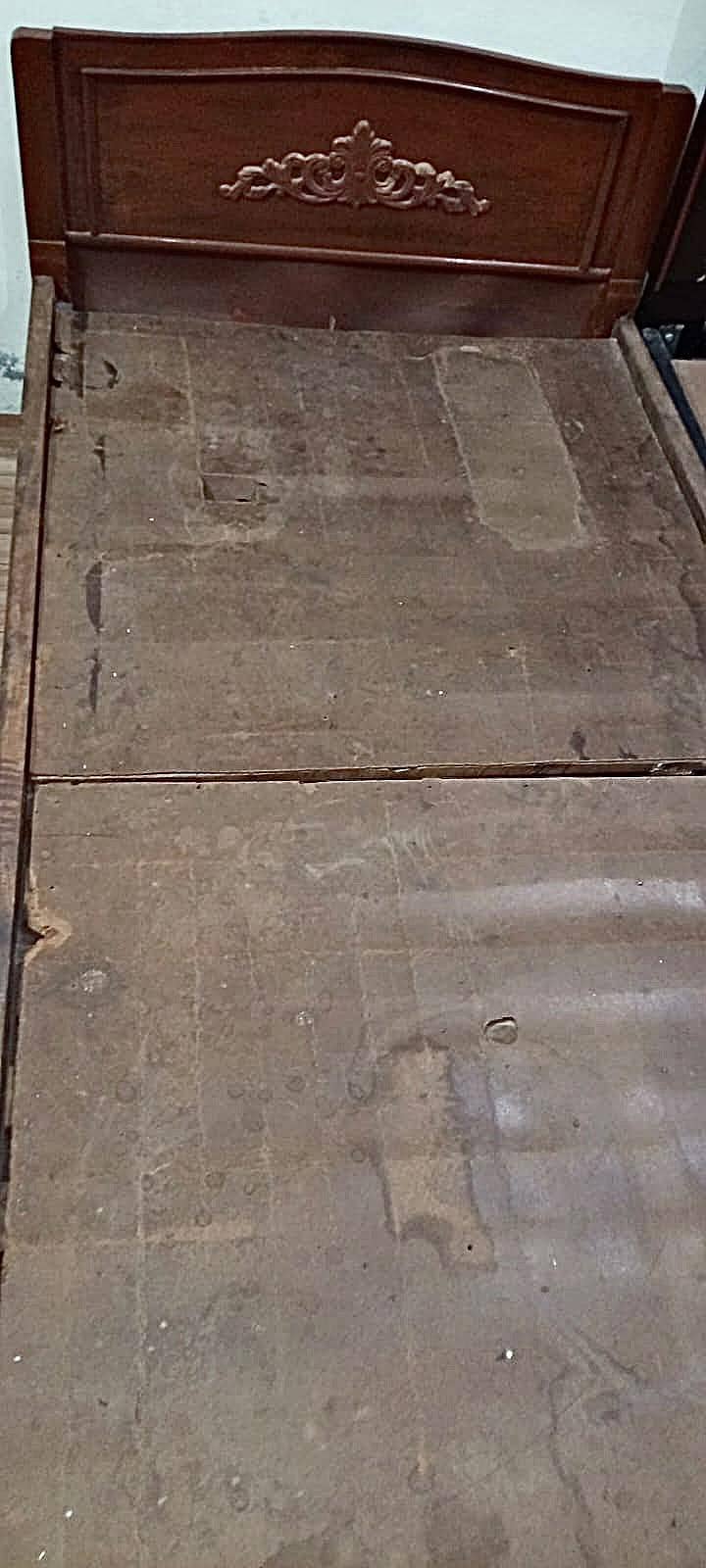used 2 beds 1