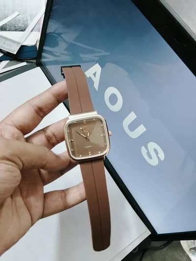 man's importand quality watch