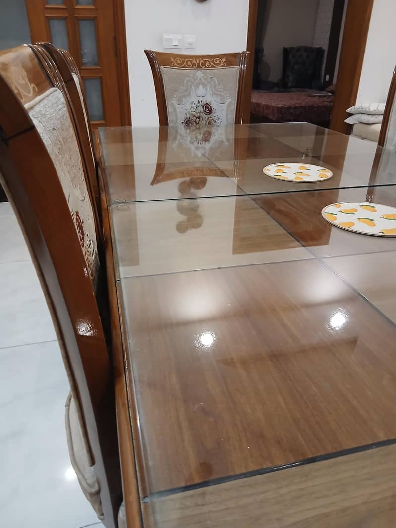 8 seater dining table 2