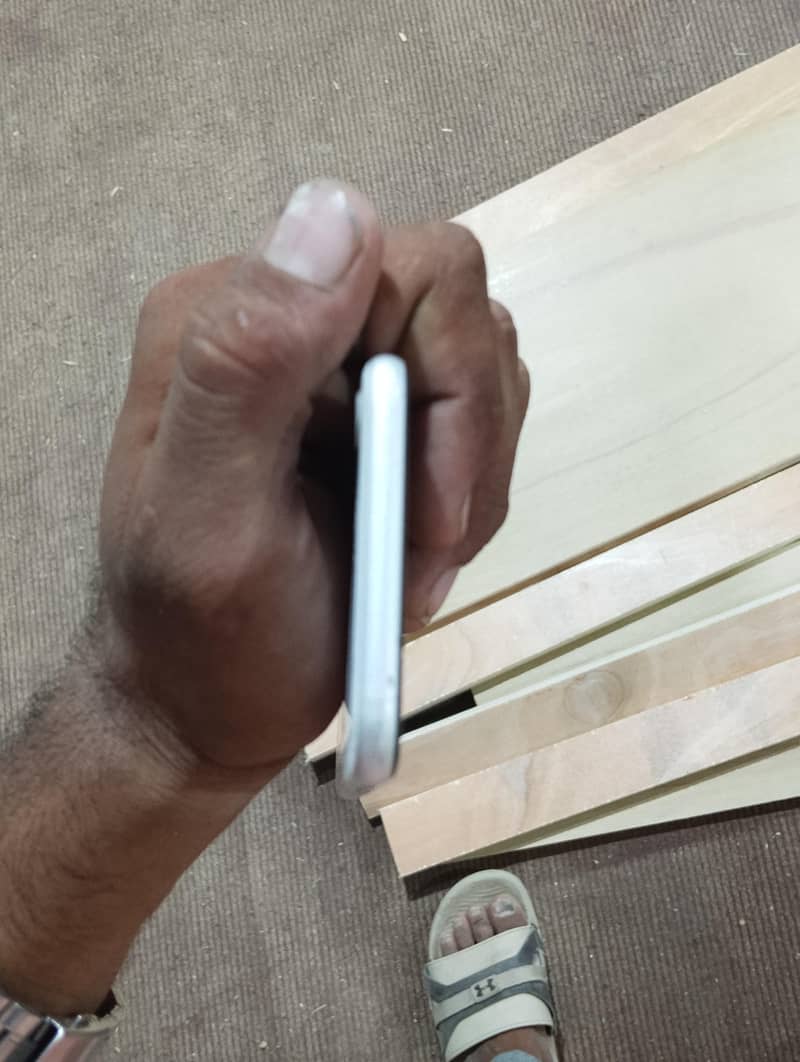 Apple iPhone SE 6