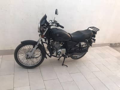 Suzuki GS150 2014