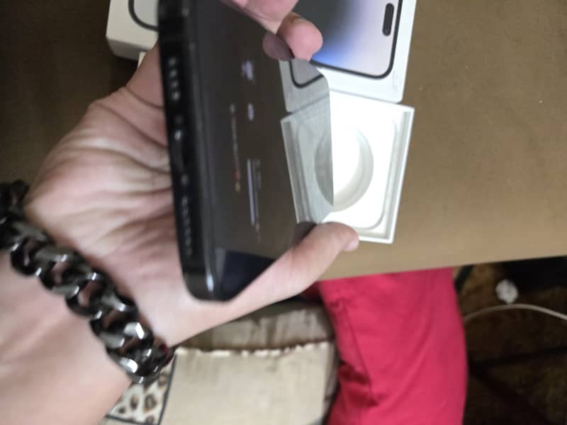 Apple iPhone 14 Pro Max 5