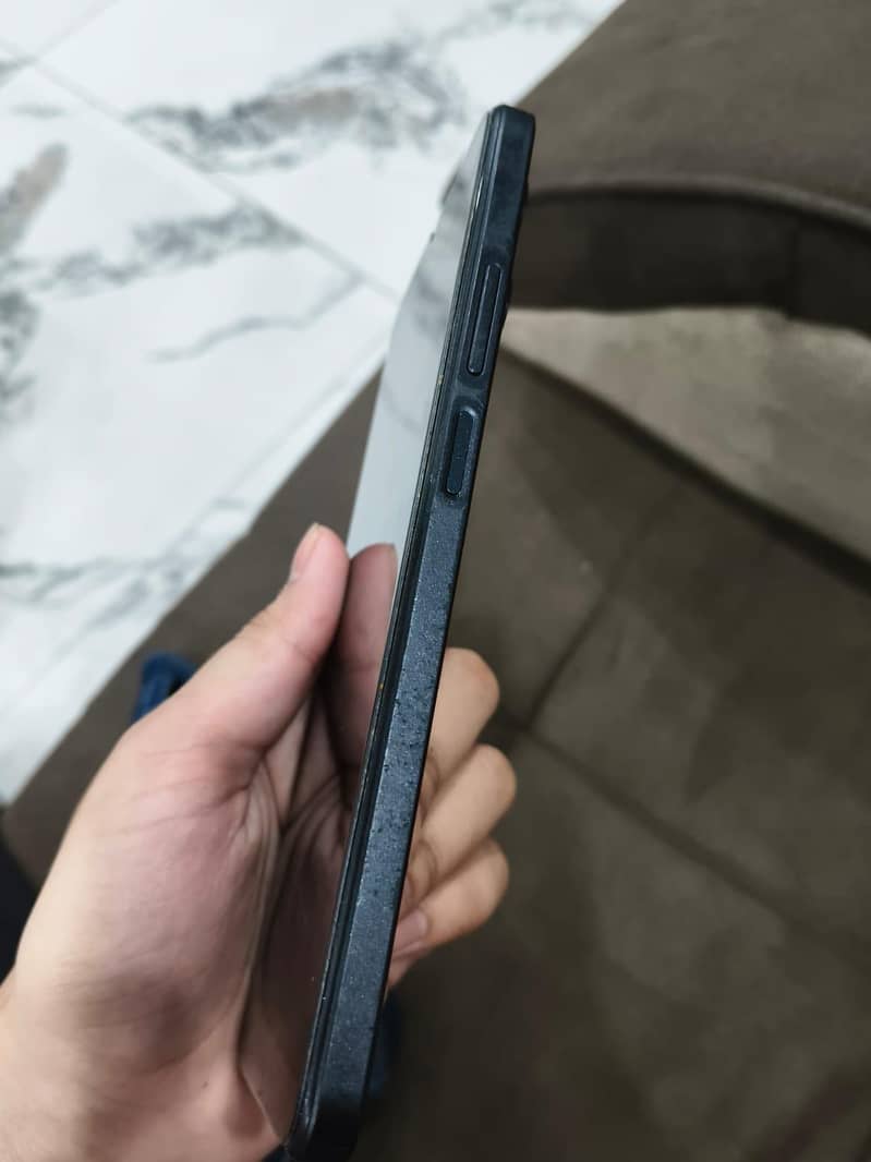 Realme C53 1