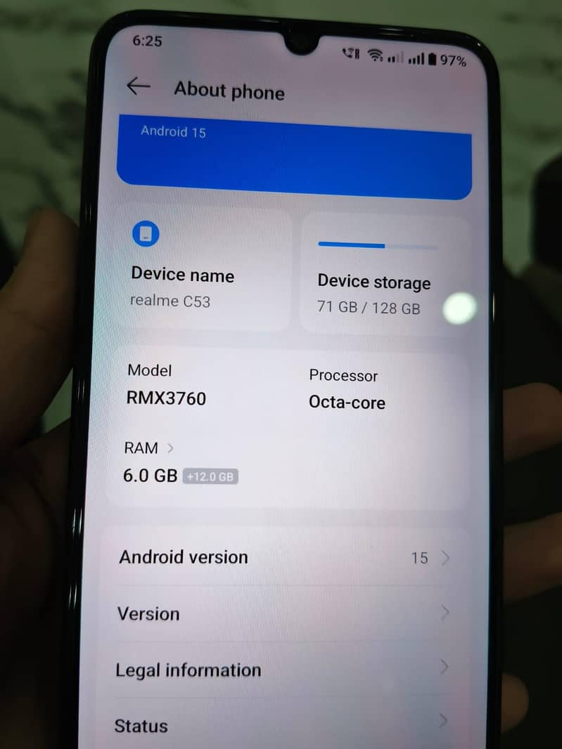 Realme C53 4