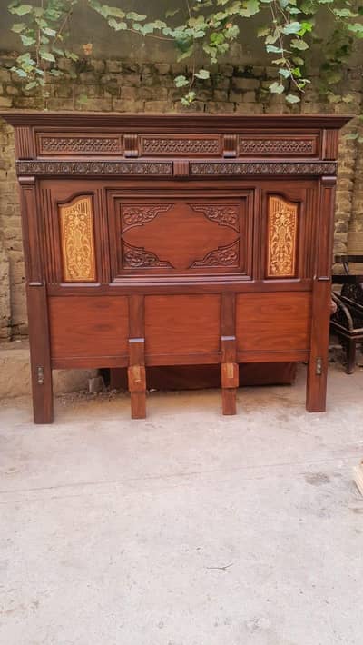 King Size Wooden Bed | Heavy Carved Design | Sheesham Wood |