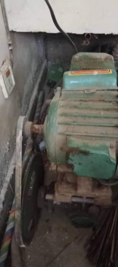 Water Motor (Dunky Pump) Excellent condition