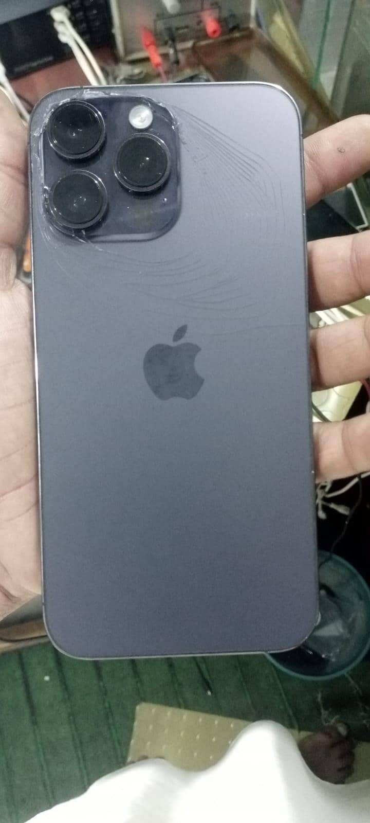 Apple iPhone 14 Pro Max 0