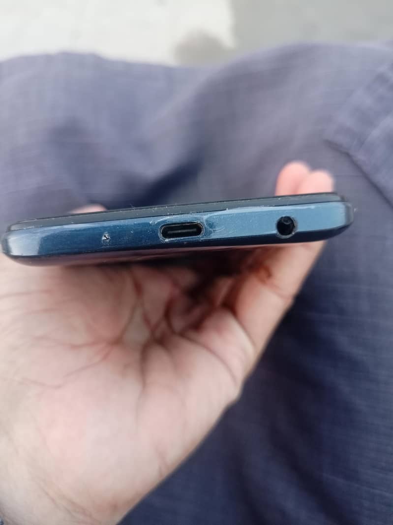 Tecno Pova 2 3