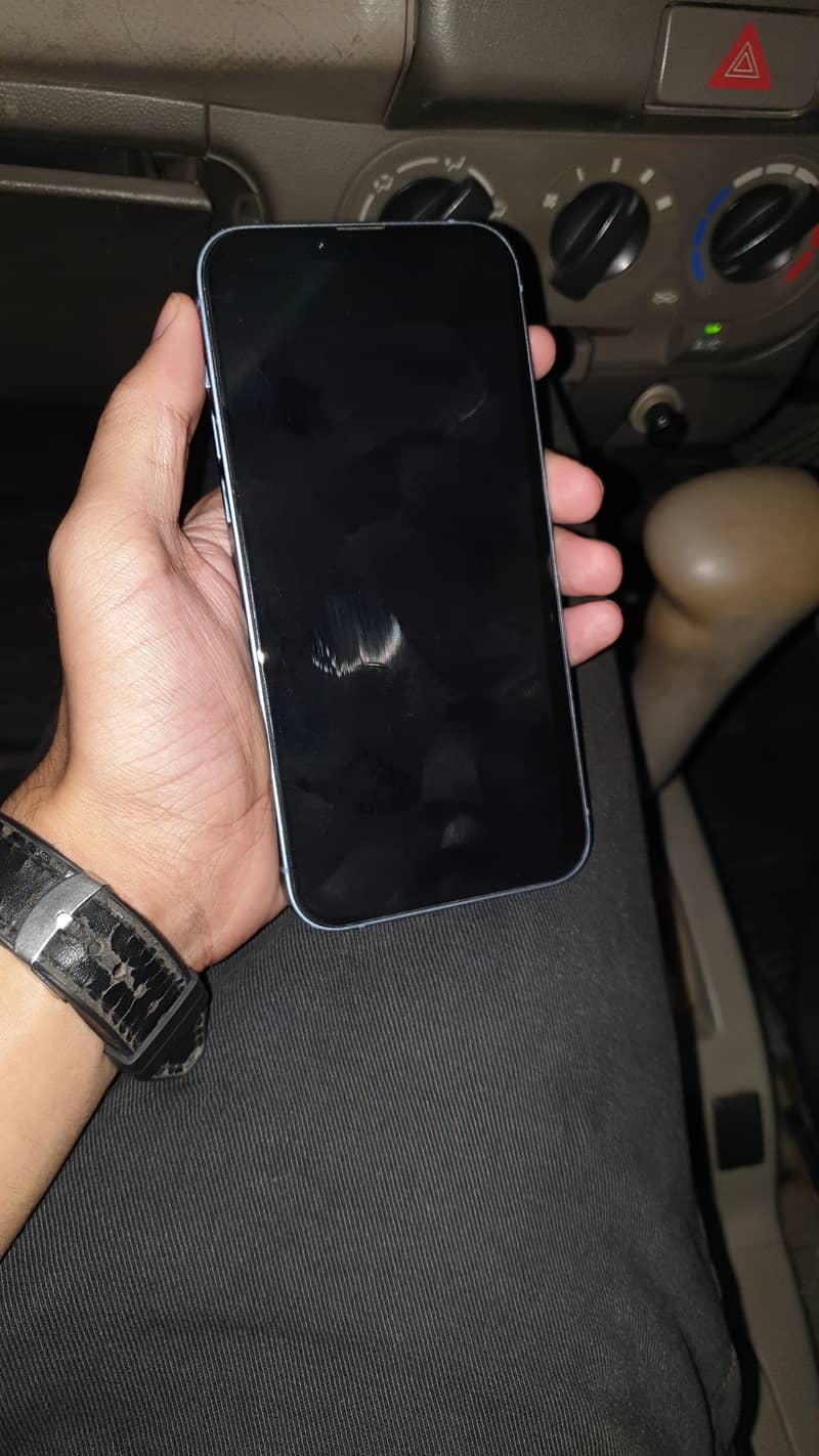 Apple iPhone 14 plus 4