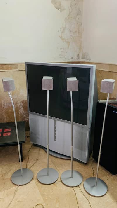 Sony home theater sound system - 4 floor standing speaker fully workin