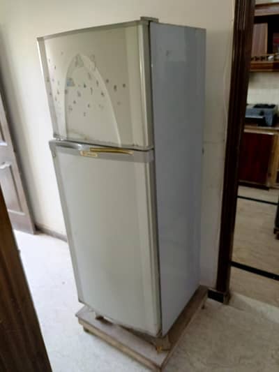 dawlance fridge on condition gas leak