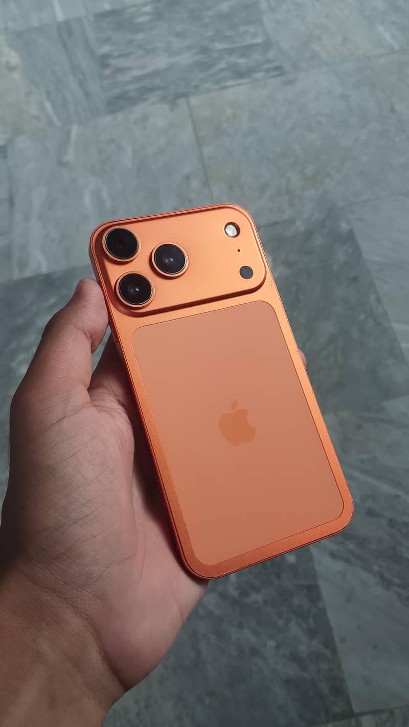 Apple iPhone XR 1