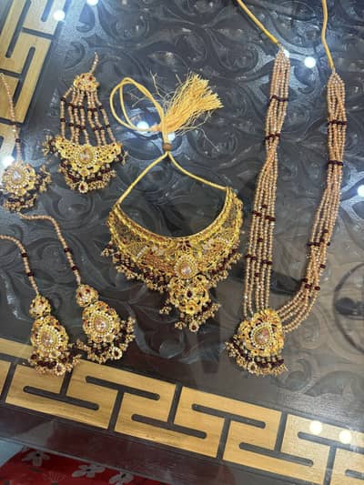 Barat lehenga for bridal with jewellery