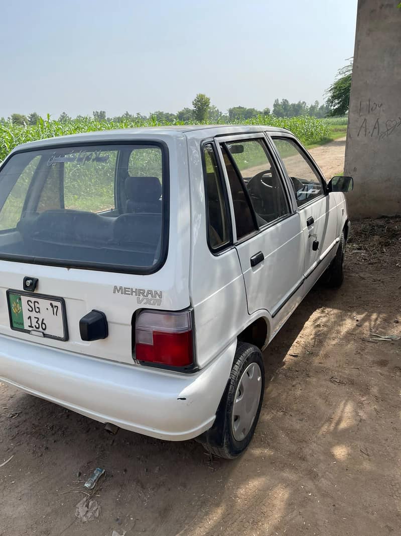 Suzuki Mehran VXR 2016 8