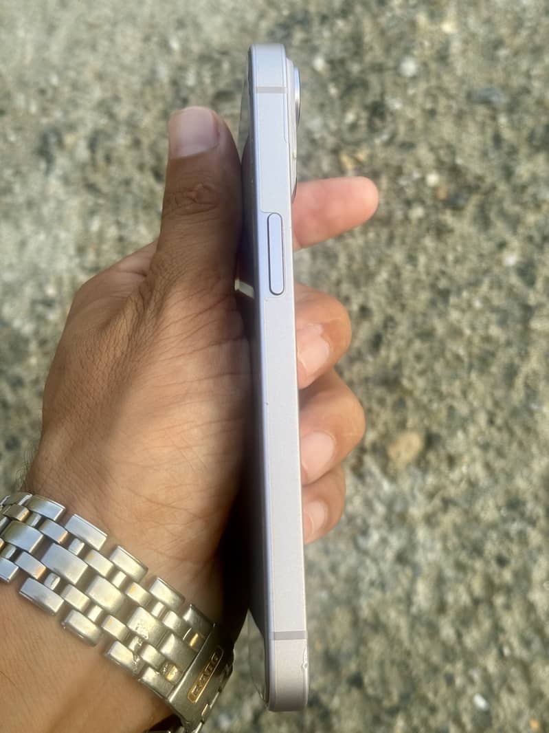 Apple iPhone 14 2