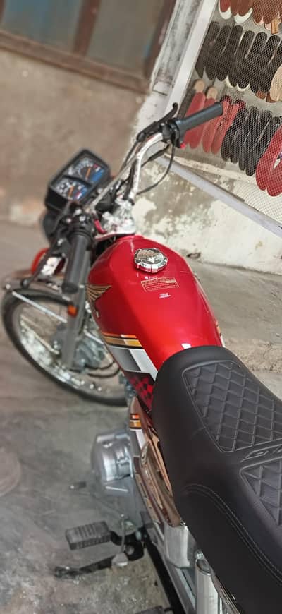 Honda 125 self start