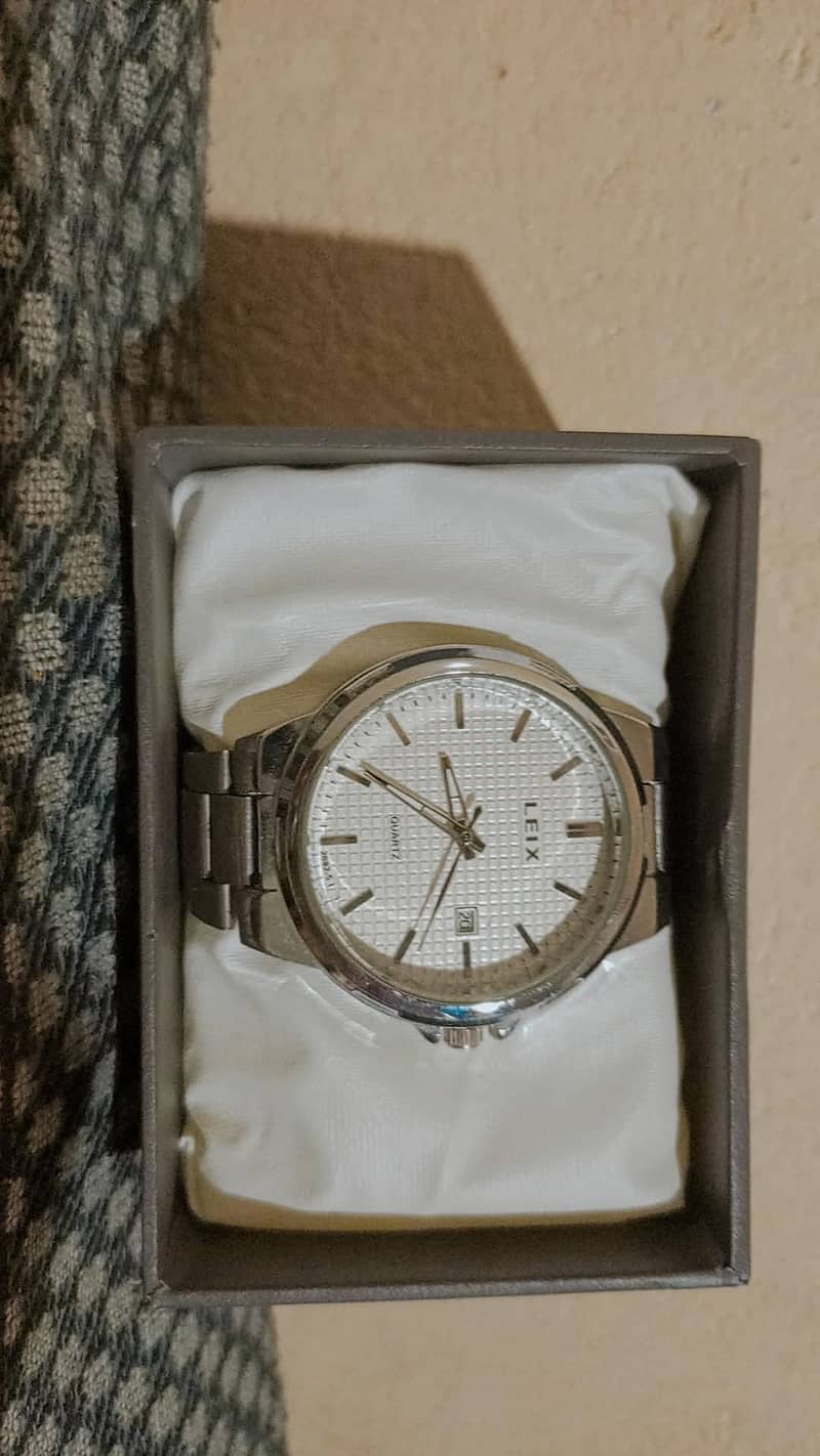 watch 1