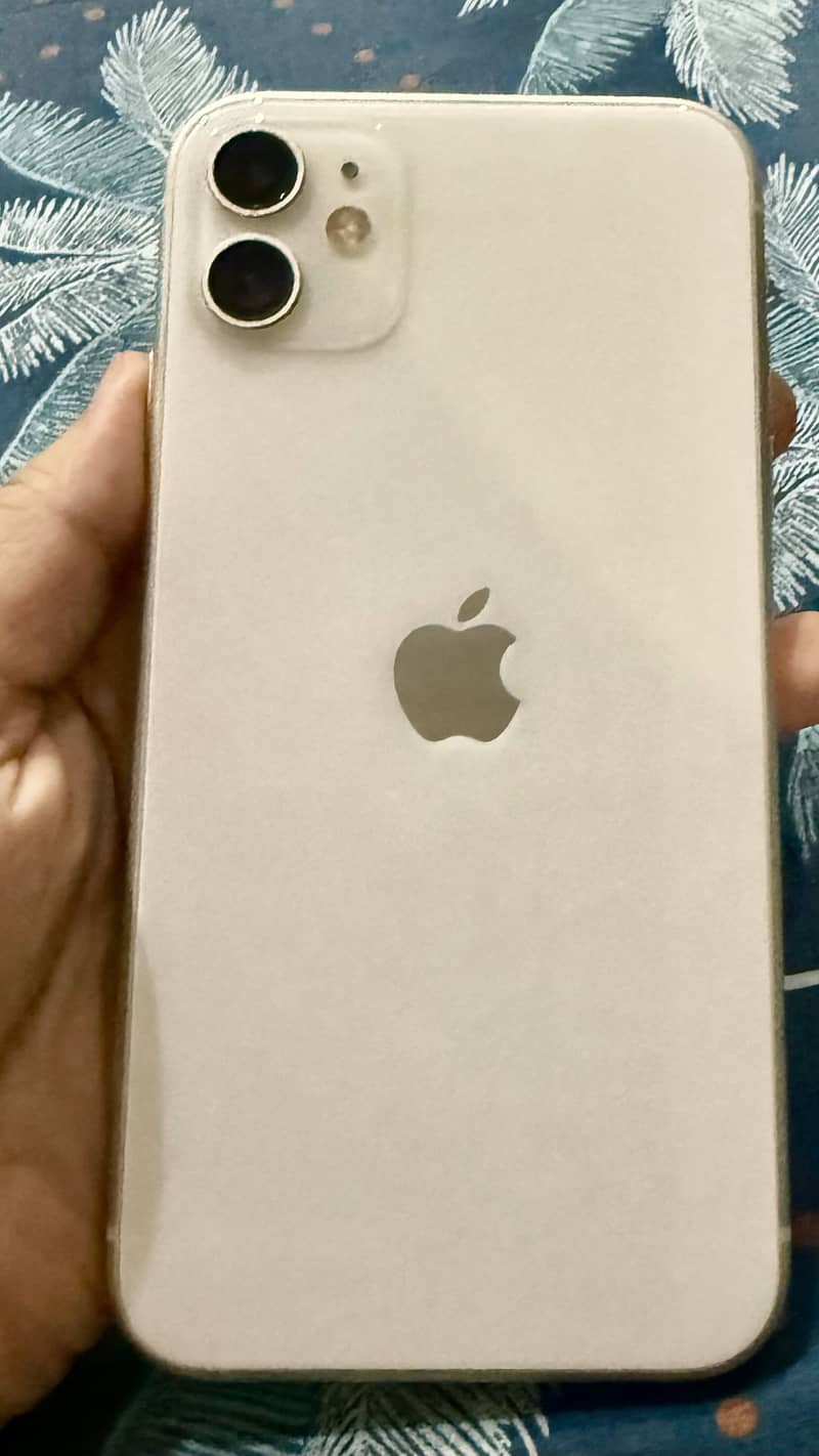 Apple iPhone 11 0