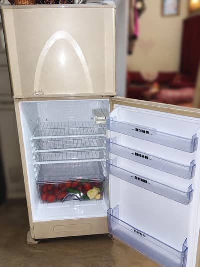 Dawlance Fridge Best Condition