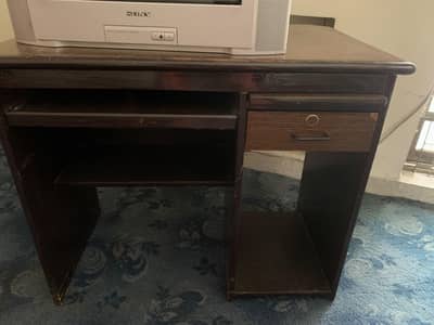 Large Wooden Study Table / Office Desk – Excellent Condition