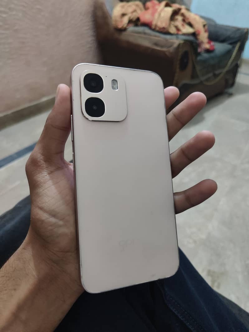 OPPO A6 0