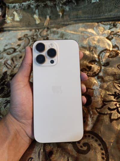 Apple iPhone 16 Pro Max