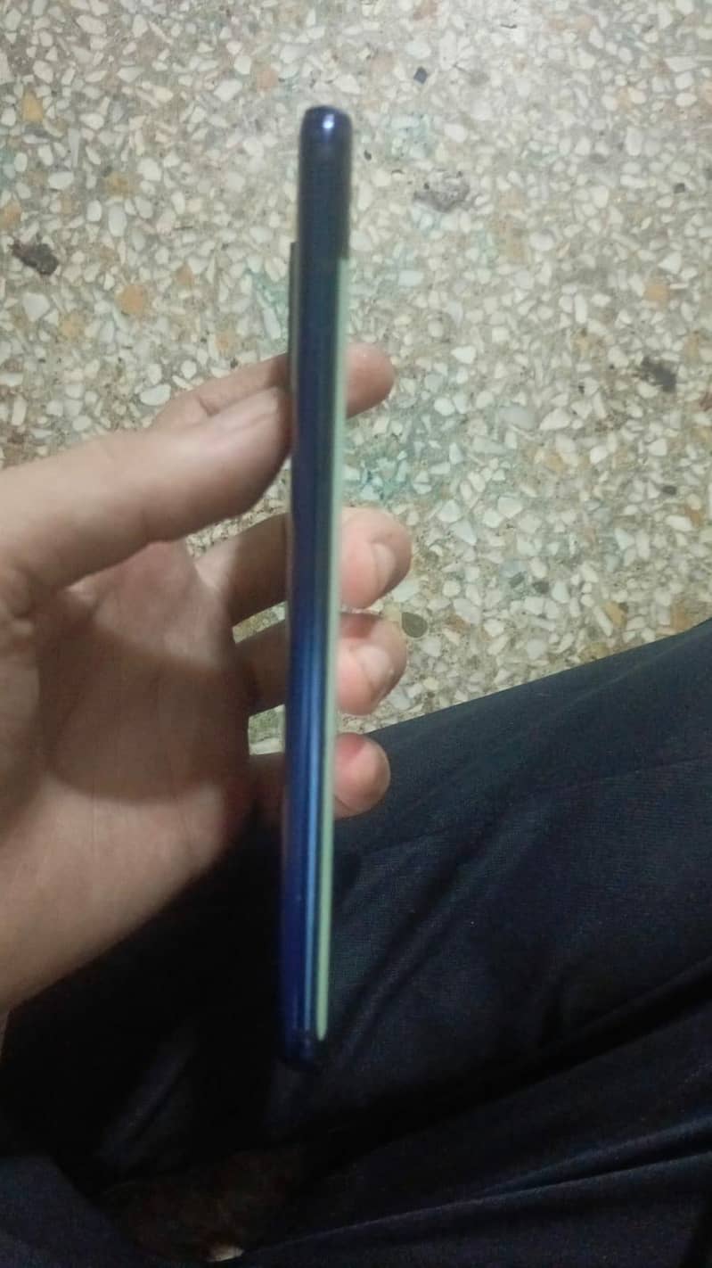 One Plus 7 Pro 3