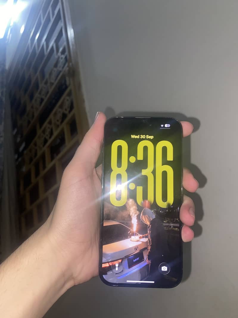 Apple iPhone 14 Pro 1