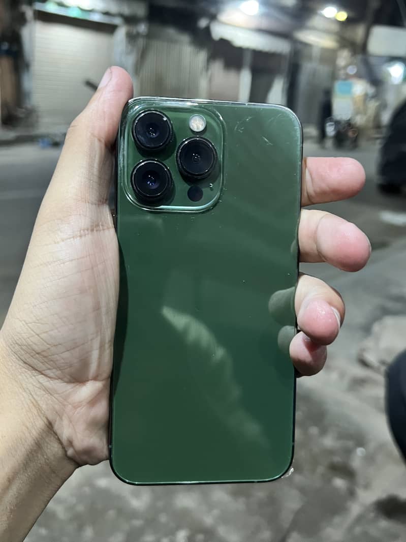iPhone 13 pro 1