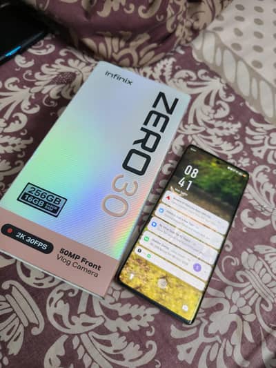 Infinix Zero 30 8GB 256GB With Box Mint Condition