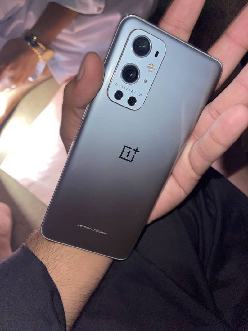 Oneplus 9 pro 2