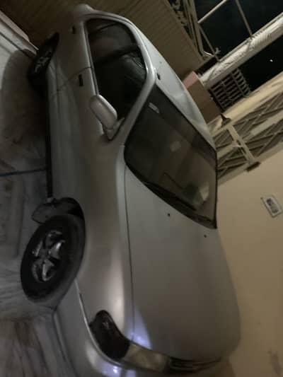 Nissan Sunny 1998