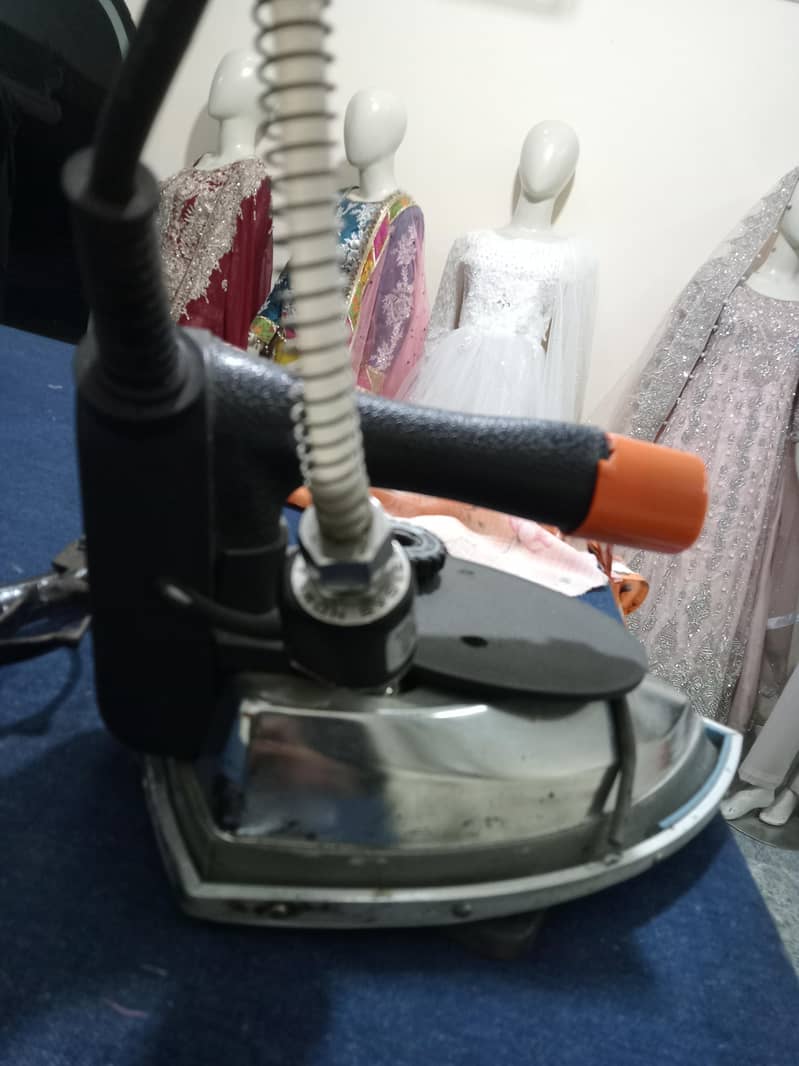 joyee iron 1