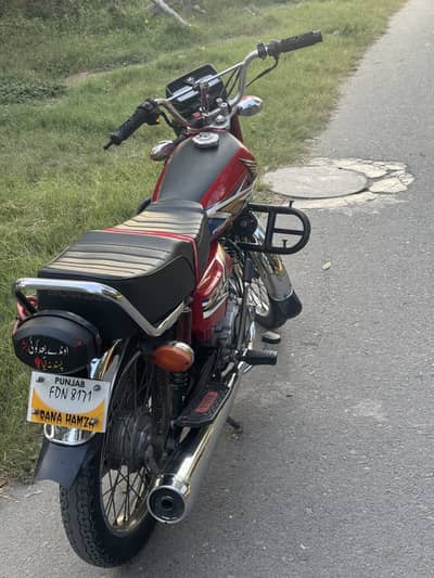 125 2020 saaf condition bilkul