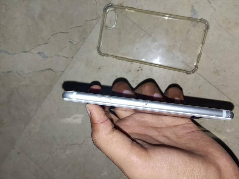 Apple iPhone 7 [ Read Add ] 2