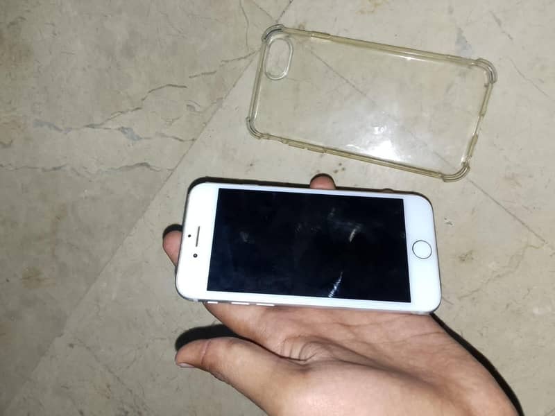 Apple iPhone 7 [ Read Add ] 5