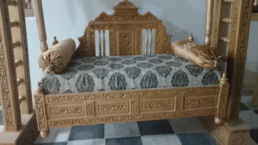 Chinioti Wooden Jhoola For Sale - Peshawar