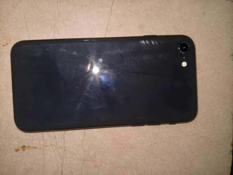 Apple iPhone SE 0