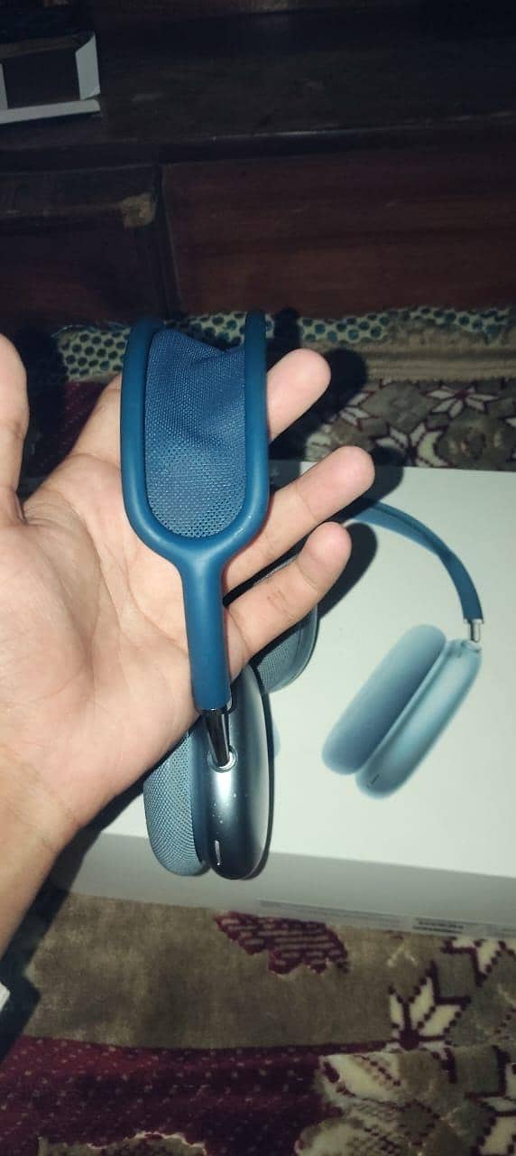 AIRPOD PRO MAX 4