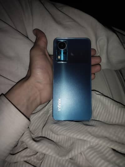 Infinix Note 12