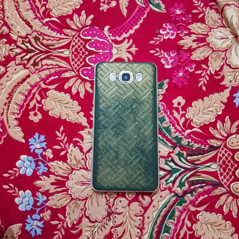 Apple iPhone 11 4