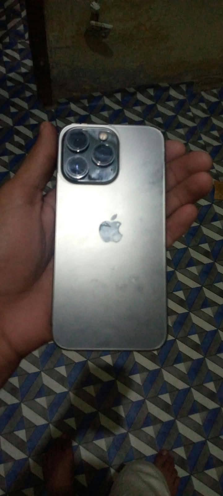 Apple iPhone 13 Pro 0