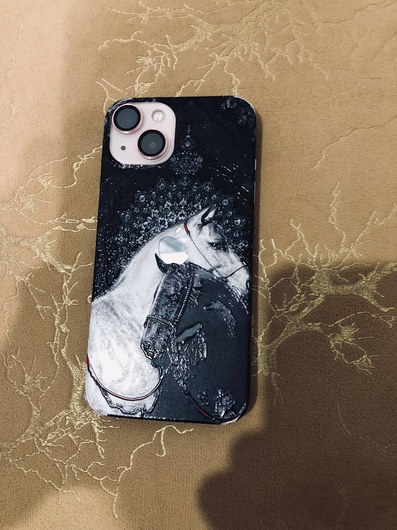 Apple iPhone 13 2