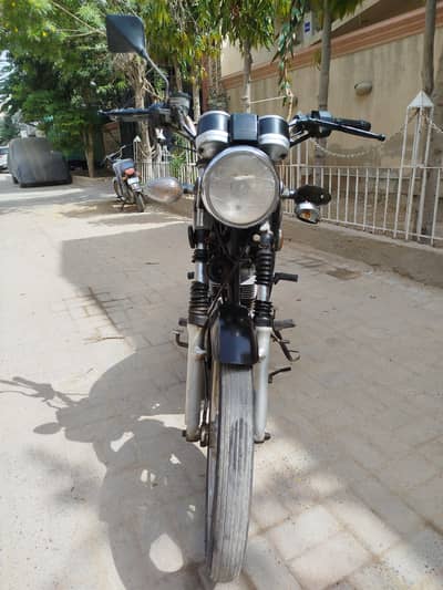 suzuki Gs 150