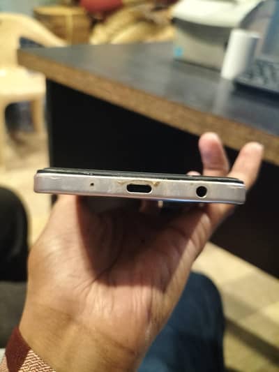 Vivo Y04