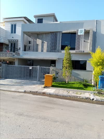 Brand New Designer House With Gas For Sale
