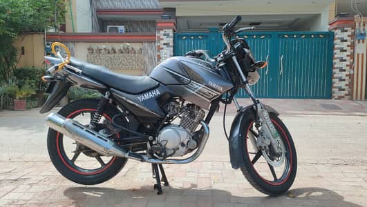 Yahama YBR 125 Japanese 2015 Model | Totally Genuine | Non Accidental