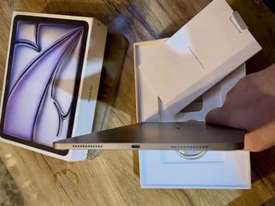 Apple iPad Air M3 11” 128GB|98%Battery|Full Box|excellent condition]